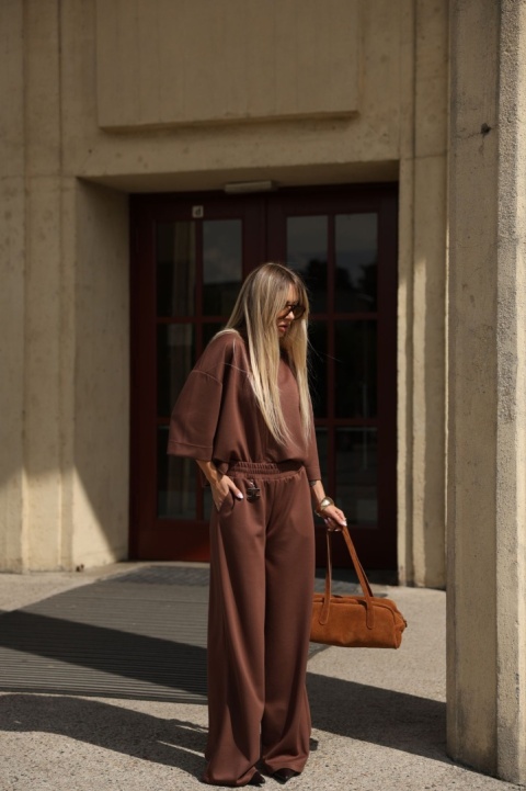 Komplet damski Ella CZEKOLADOWY zestaw z bluzką i spodniami